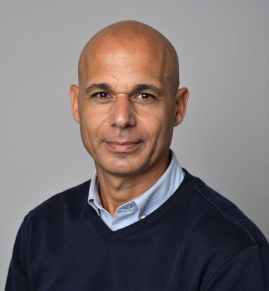 תמונה של ערן לאתר (1)